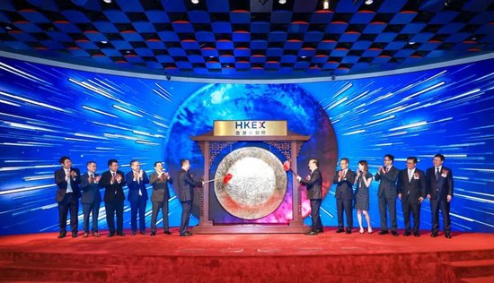 大牛证券 “宁王”大涨超18%，H股盘中股价超过A股